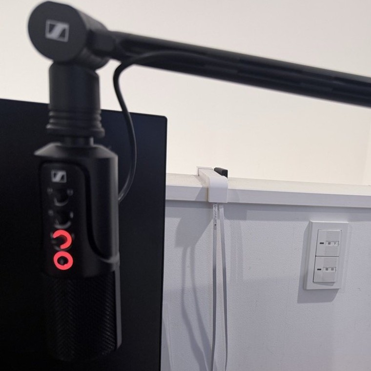 配信用マイク（Sennheiser）